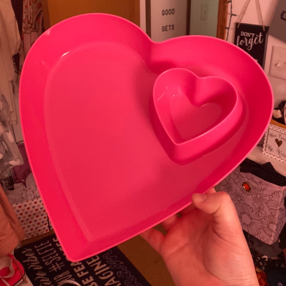 Adorable Heart Tray! 💕❤️
